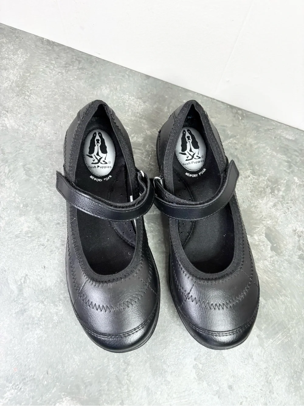 Hush Puppies new without